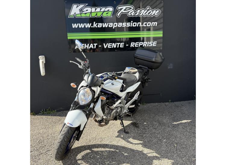 SUZUKI GLADIUS 650