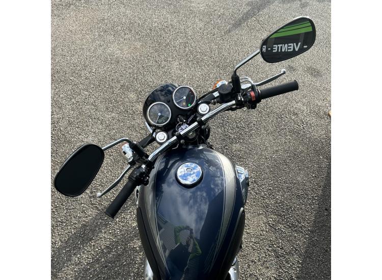 KAWASAKI W800 