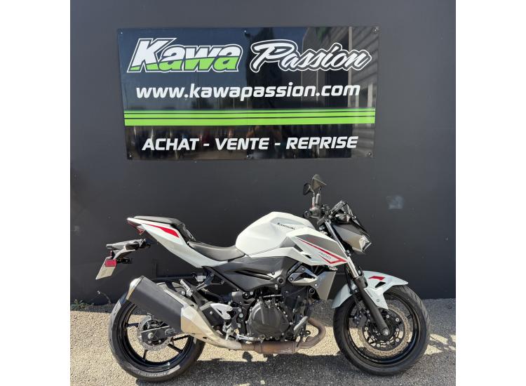 KAWASAKI Z400