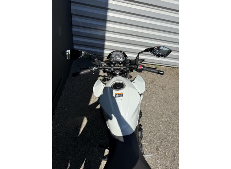 KAWASAKI Z400