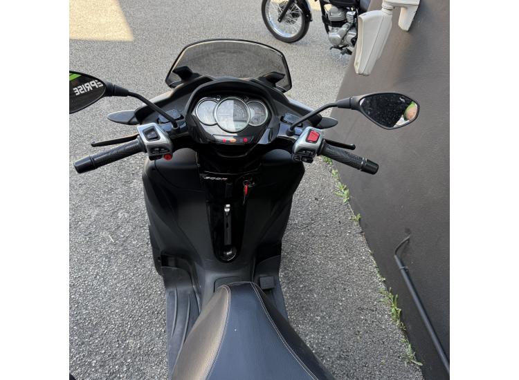 PIAGGIO MP3 300LT YOURBAN