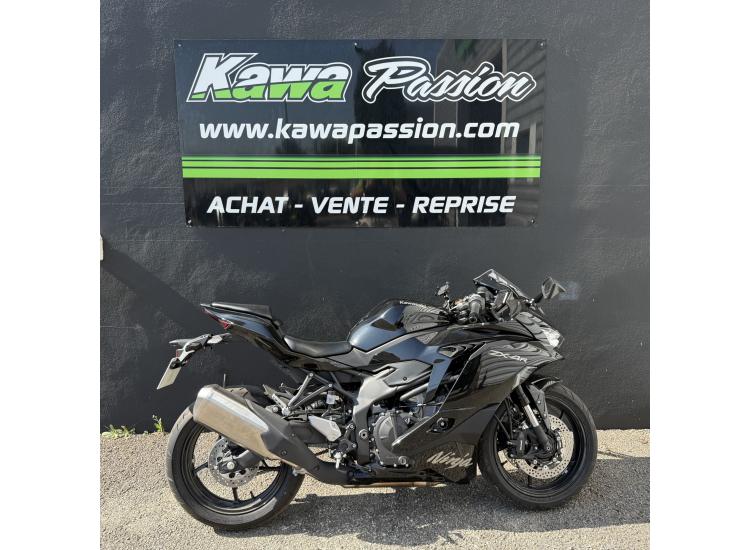 KAWASAKI NINJA ZX-4R