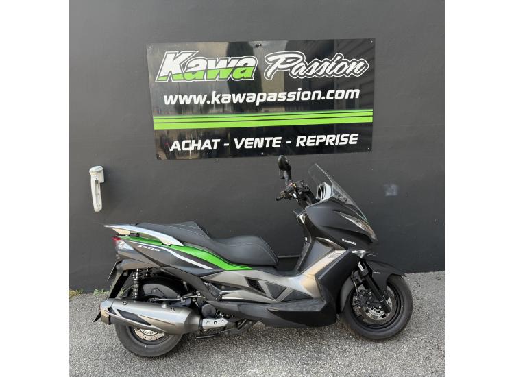 KAWASAKI J300