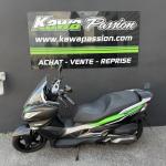 KAWASAKI J300